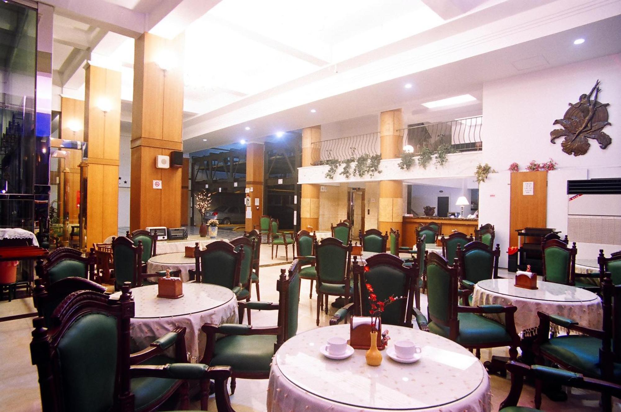 Jing Ai Hotel Luodong Εξωτερικό φωτογραφία